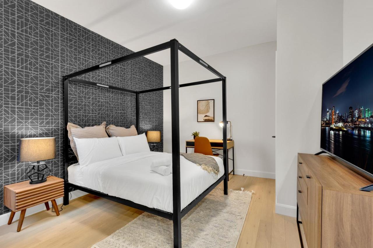Deluxe Suites Downtown Монреал Екстериор снимка