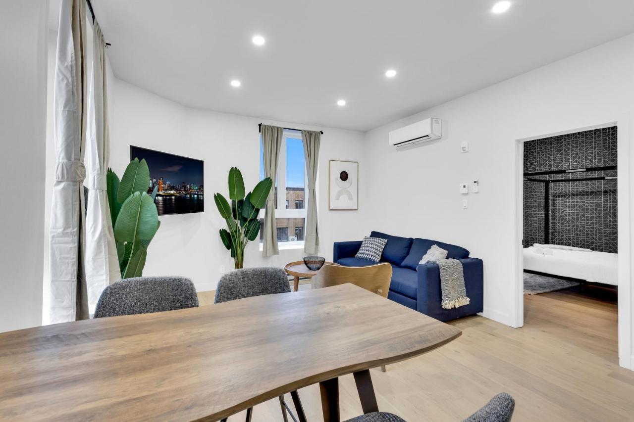Deluxe Suites Downtown Монреал Екстериор снимка