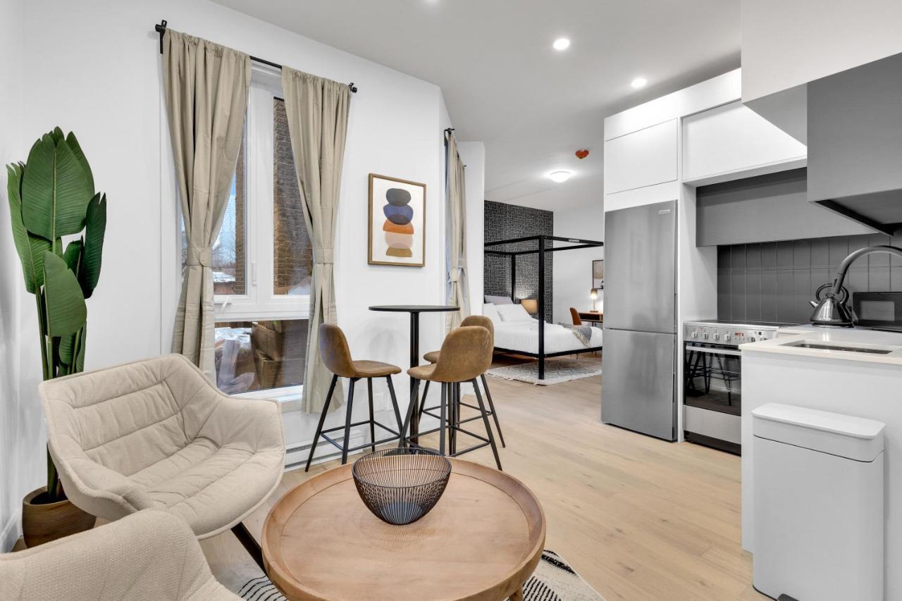 Deluxe Suites Downtown Монреал Екстериор снимка