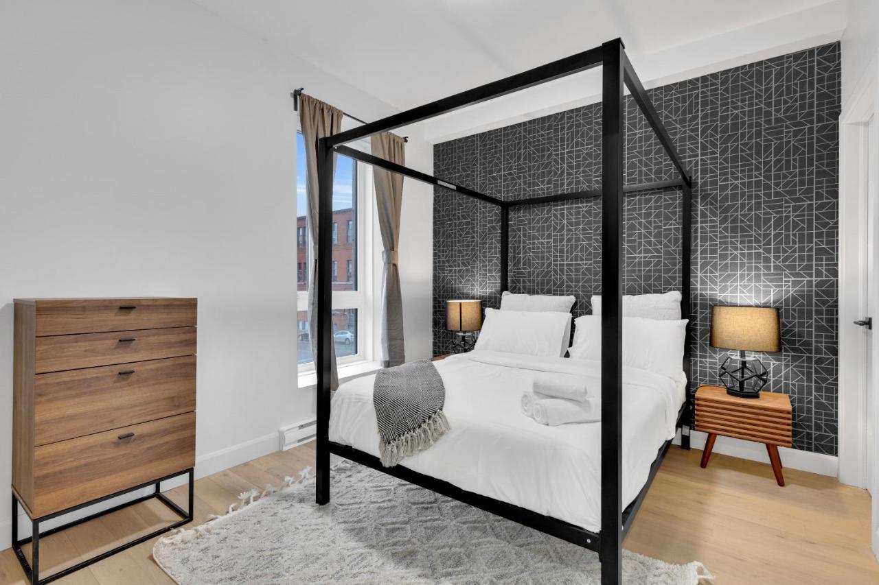Deluxe Suites Downtown Монреал Екстериор снимка